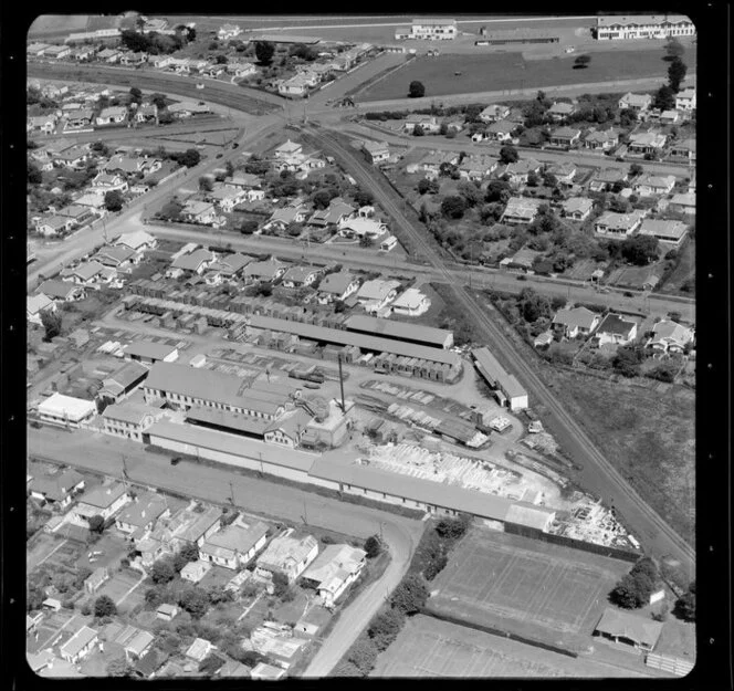 Carter Consolidated yard, Whanganui, showing housing