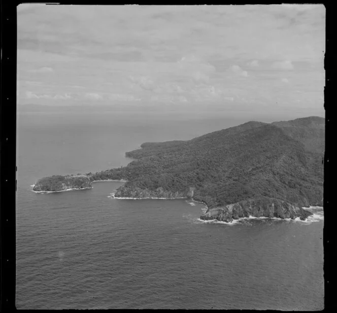 Mayor Island, Whangamata Harbour