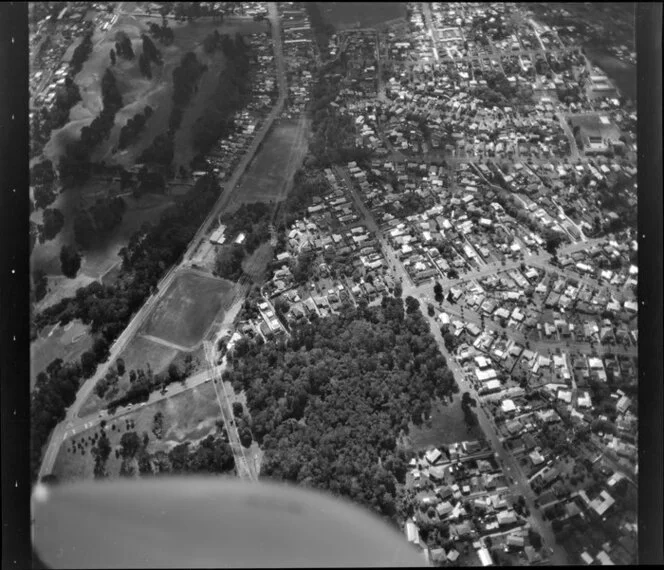 Kinross and Portage Roads, Titirangi, Auckland