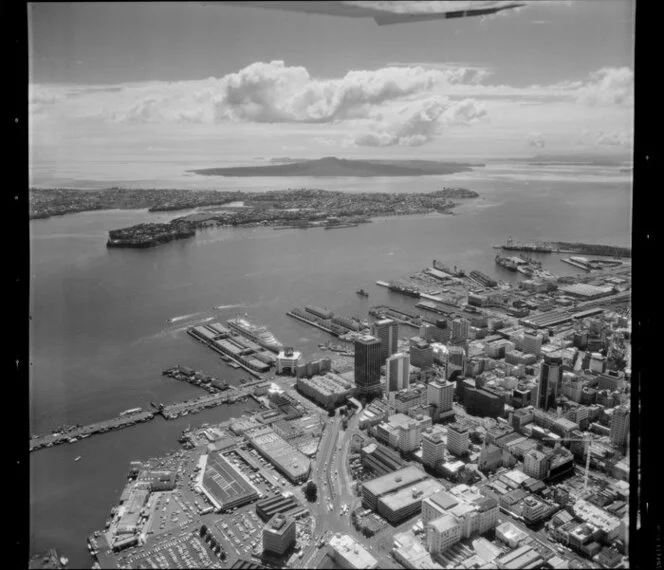 Central Auckland City, featuring Waitemata Harbour, Devonport, and port area