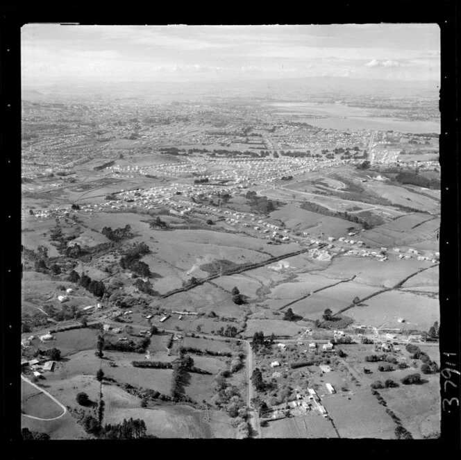 Mount Roskill, Auckland, showing Boundary Road, White Swan Road and Dominion Road