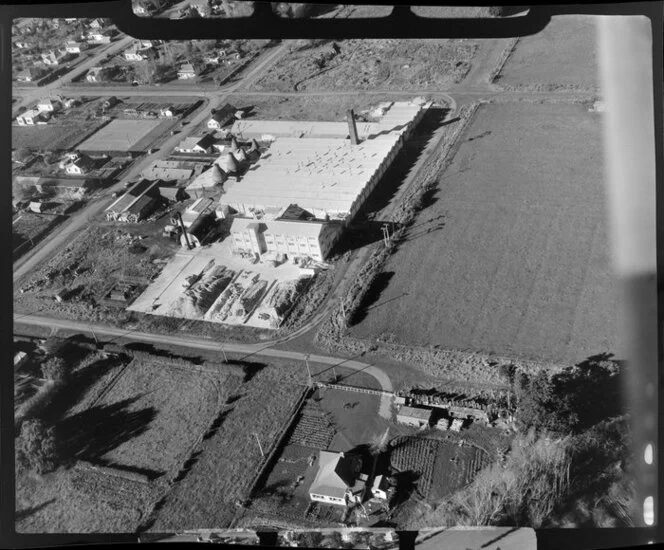 Temuka, Timaru, featuring Temuka Pottery Works