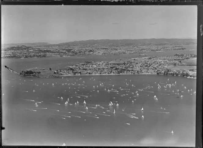 Trans Tasman Regatta, the start of the race on Auckland Harbour