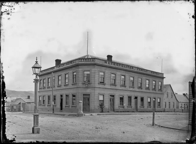 Osgood's Metropolitan Family Hotel, [Molesworth Street?] Wellington