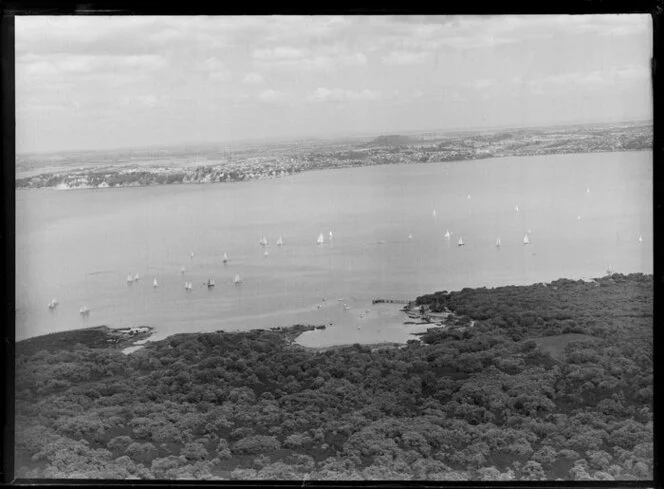 Yachting through the Rangitoto channel, Auckland