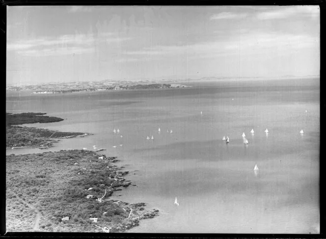 Yachts reaching Rangitoto Island, Auckland