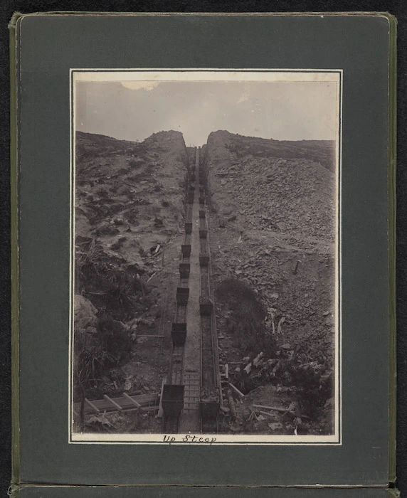 Wagons on the rail line from Burnett's tunnel to Brakehead