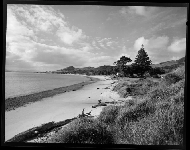 Omapere beach, Northland