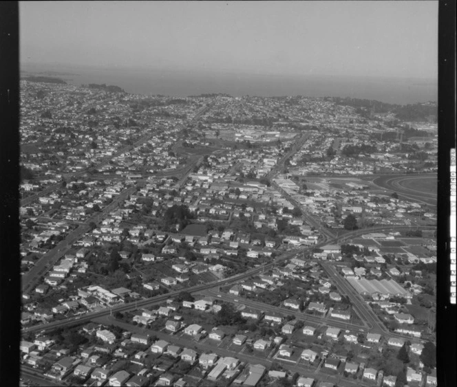 Avondale to Blockhouse Bay, Auckland