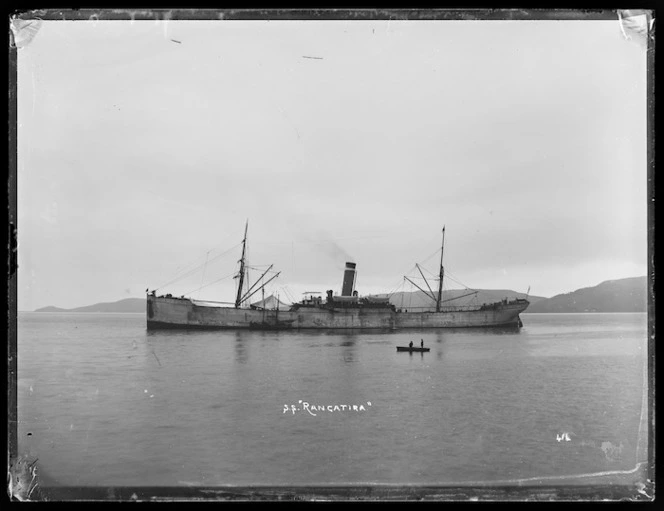 Steam ship Rangatira in Port Chalmers harbour