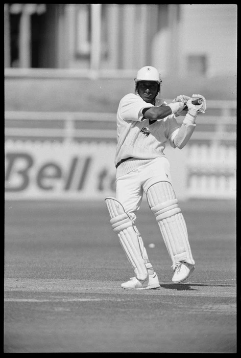 Aravinda de Silva batting in a cricket match between New Zealand and Sri Lanka at the Basin Reserve, Wellington