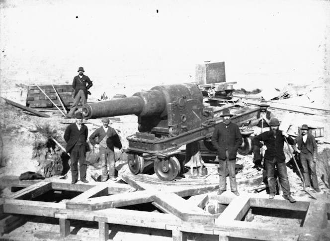 Coast defense gun, Lawyers Head, Dunedin