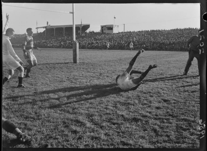 1956 Springbok rugby union football tour, match against Waikato in Hamilton