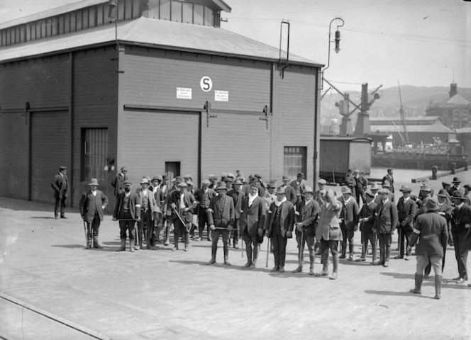 Group of Massey's Special Constables, Wellington wharves