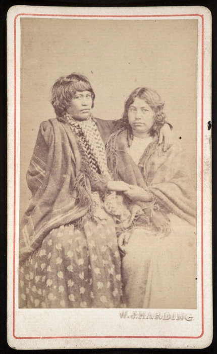 Harding, William James 1826-1899 :Unidentified Maori women, Wanganui district