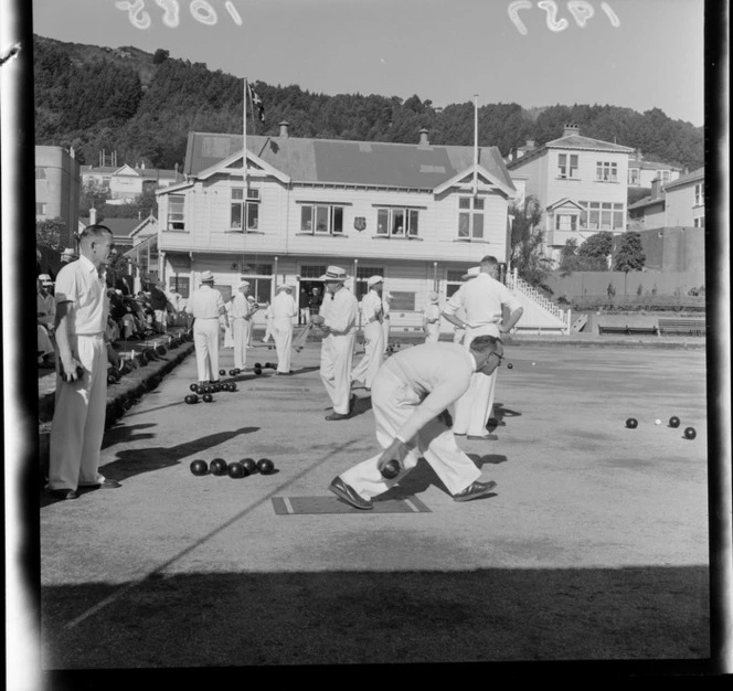 Unidentified men bowling at the Victoria Bowling Club, Wellington