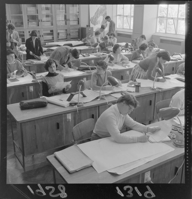 Victoria University of Wellington students in the new Science Block, Kelburn, Wellington