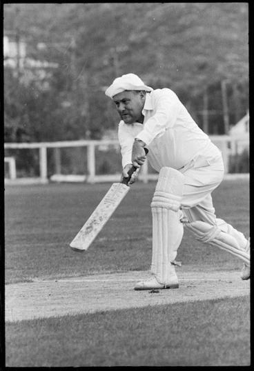 Image: Robert Muldoon playing cricket