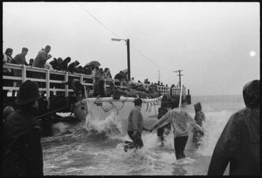 Image: Wahine shipwreck survivors coming ashore at Seatoun, Wellington