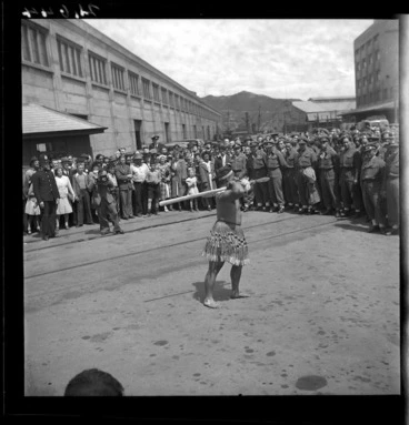 Image: Sergeant Major Anania Amohau performing the wero for the Maori Battalion, upon their arrival in Wellington