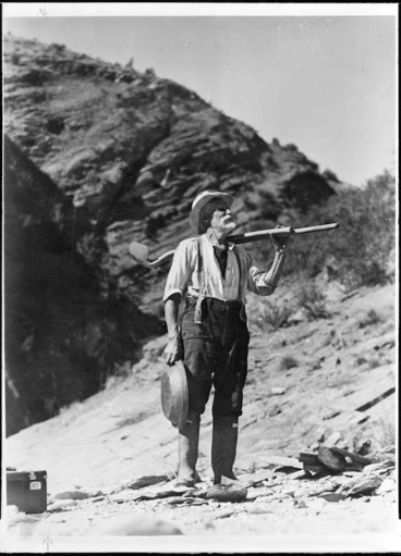 Image: A mining prospector, near Skippers, Otago