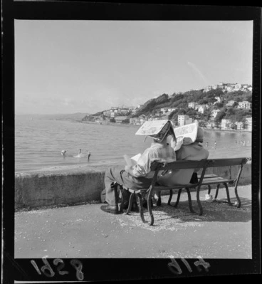 Image: Easter Monday, people sitting at Oriental Parade, Wellington