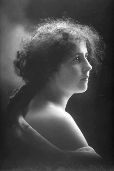 Image: Miss Dennison 1910
