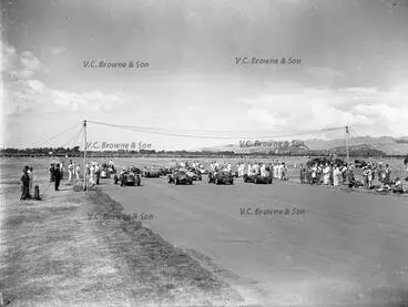 Image: Wigram car races (PB1501/17)