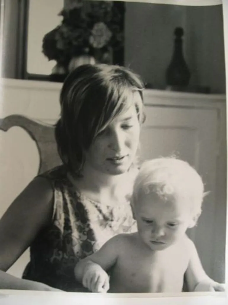 Image: Mother and child