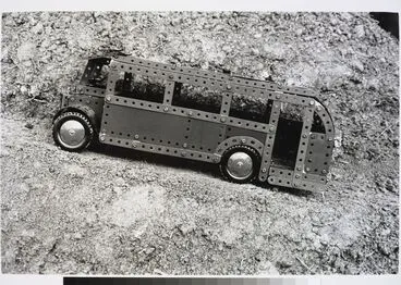 Image: The Meccano bus