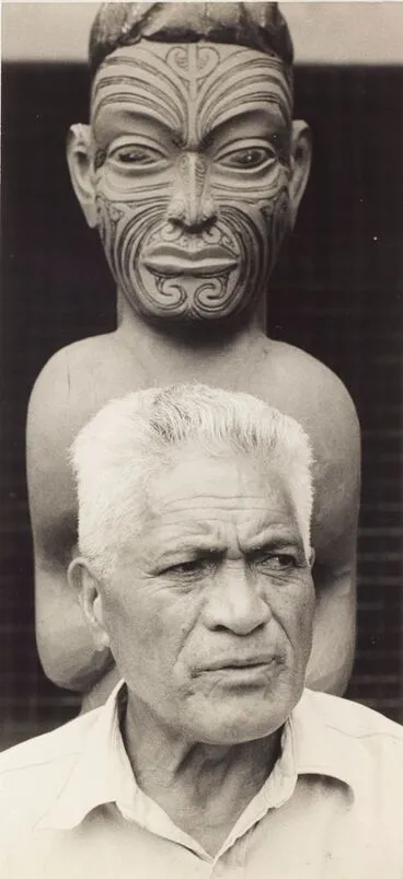 Image: Peter Heperi with ancestor