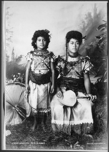 Image: Samoan princesses