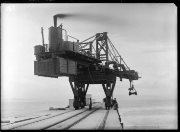 Image: Steam crane, Gisborne, during work on a breakwater