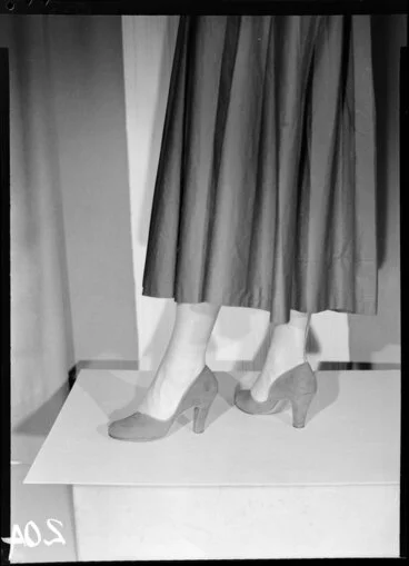 Image: Woman modelling dress & shoes