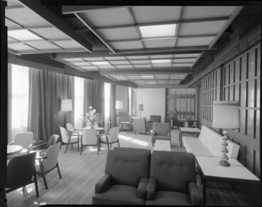Image: Lounge, Royal Oak Hotel, Wellington