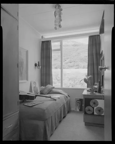 Image: Bedroom of Utting house [Wellington?]