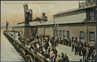 Image: [Postcard]. Waiting the arrival of the steamer, Queens Wharf, Wellington, N.Z. Industria series. Fergusson Limited, Sydney and London. No. 1007. [ca 1905-1914?]