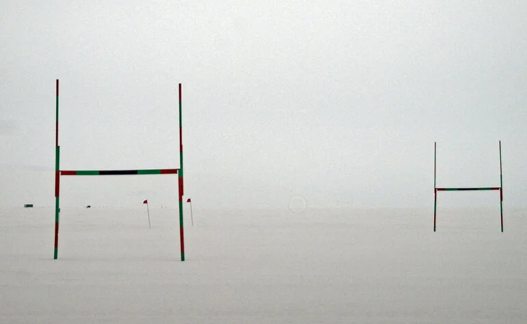 Image: Rugby Goal Posts, Scott Base