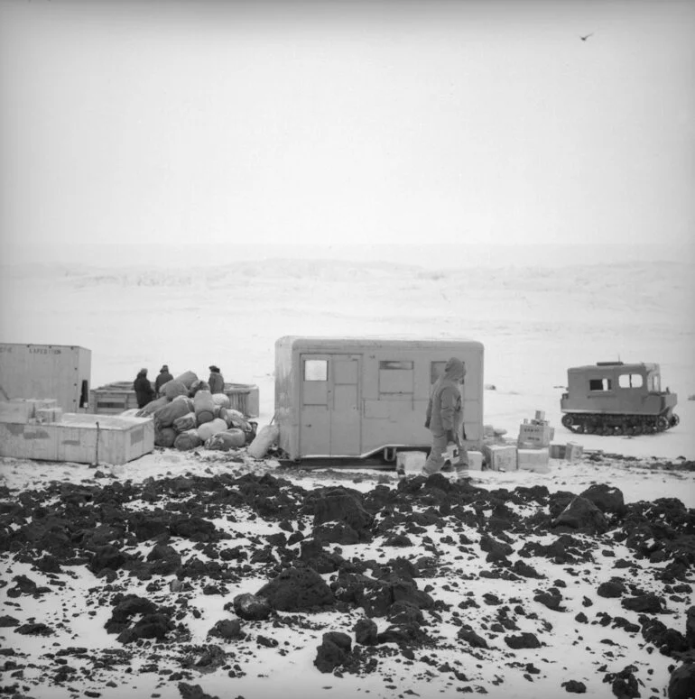 Image: Camp site during erection of Scott Base