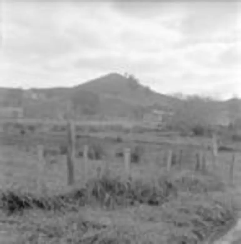 Image: Taratara Pā near Otangaroa, 17.