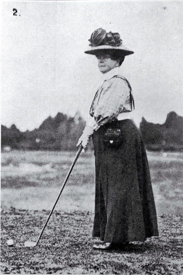 Image: Mrs Stead preparing her shot when competing in the Christchurch Club's Easter Tournament held on the Shirley Links