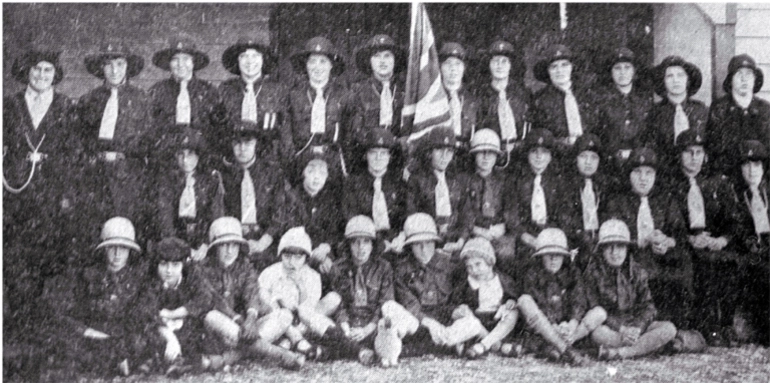 Image: Rakaia Girl Guide and Brownie (in the white hats) packs in 1933