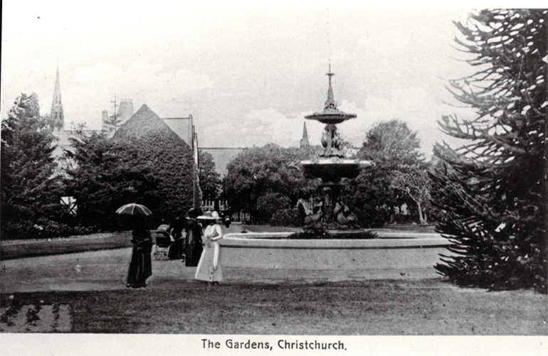 Image: Peacock Fountain, Botanic Gardens, Christchurch