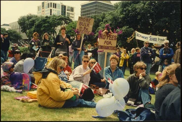 Image: Kindergarten demonstration 1994 - Women's Suffrage Day