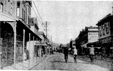 Image: A VIEW ALONG JACKSON STREET, PETONE'S MAIN THOROUGHFARE. (Evening Post, 14 December 1923)