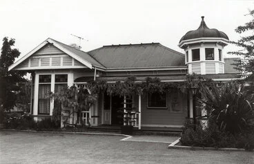 Image: House, Ward Street; No. 43; 'Villa of Beauty'.