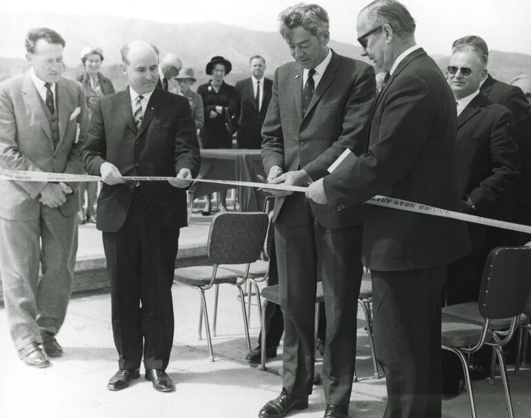 Image: Totara Park Bridge opening 3A; cutting the ribbon.