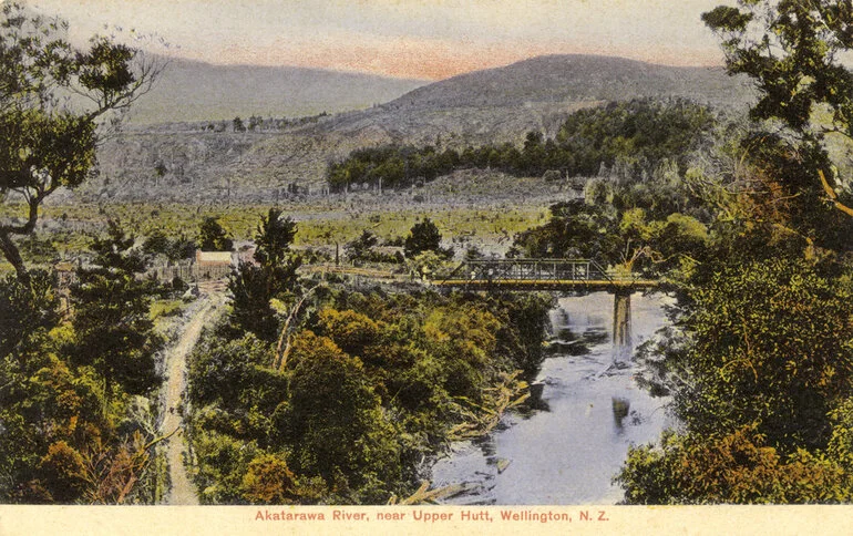 Image: Akatarawa bridge 1, leading to Bridge Road, Upper Hutt.