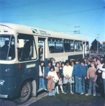 Image: Brown Owl School 1978; after fire; children taking buses to Oxford Crescent School.