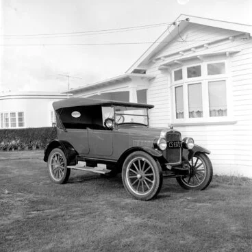 Image: Vintage car; Ivan Benge's 1924 Overland.
